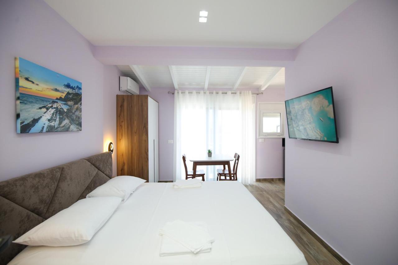 Queen Apartmets Влёра Экстерьер фото